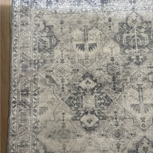 Tumble 5x7 Machine Washable Area Rug - Picture 4 of 6